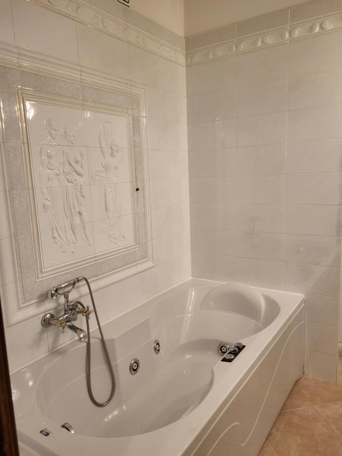 Villa Il Pettirosso Специя Екстериор снимка