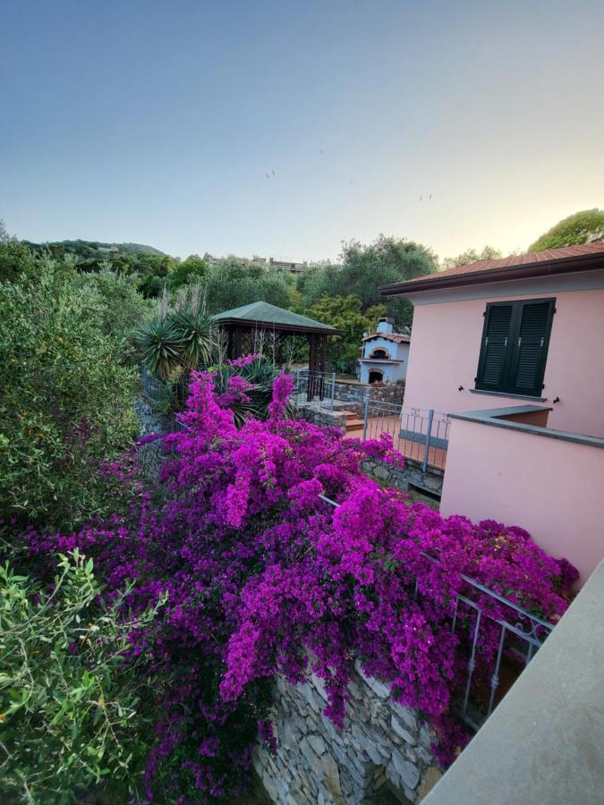 Villa Il Pettirosso Специя Екстериор снимка