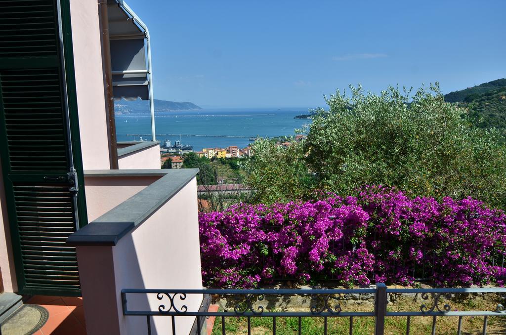 Villa Il Pettirosso Специя Екстериор снимка